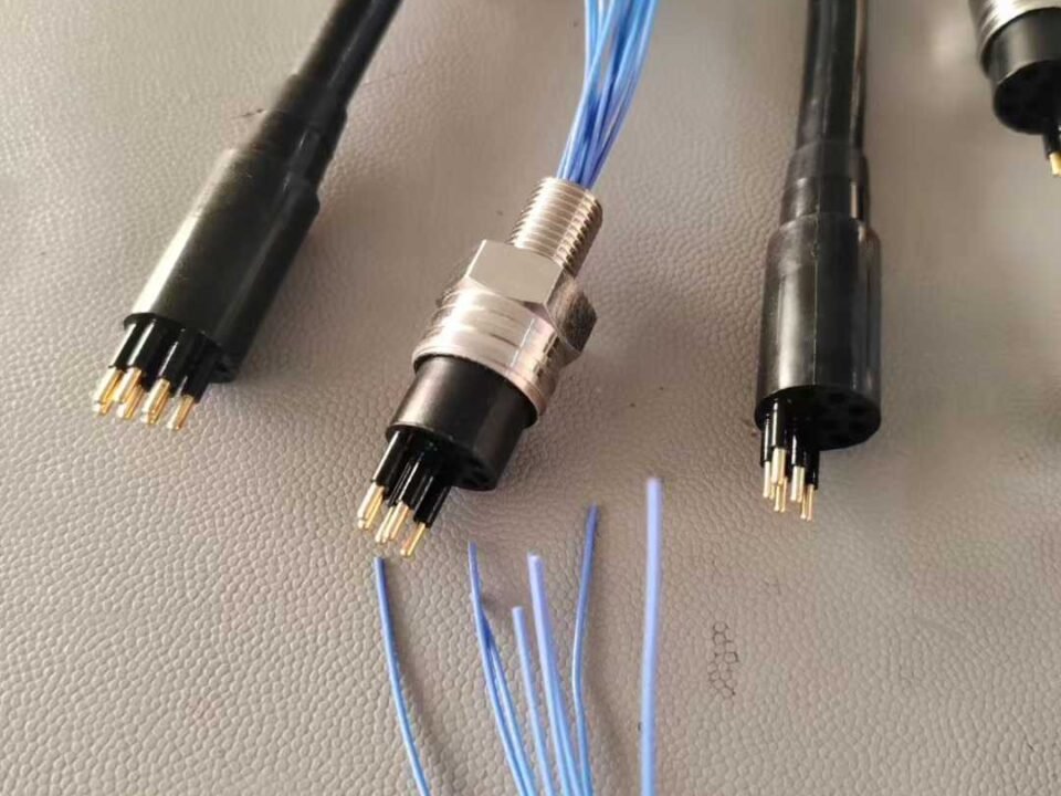 Mini 12-pin underwater connector 22.5mm outer diameter